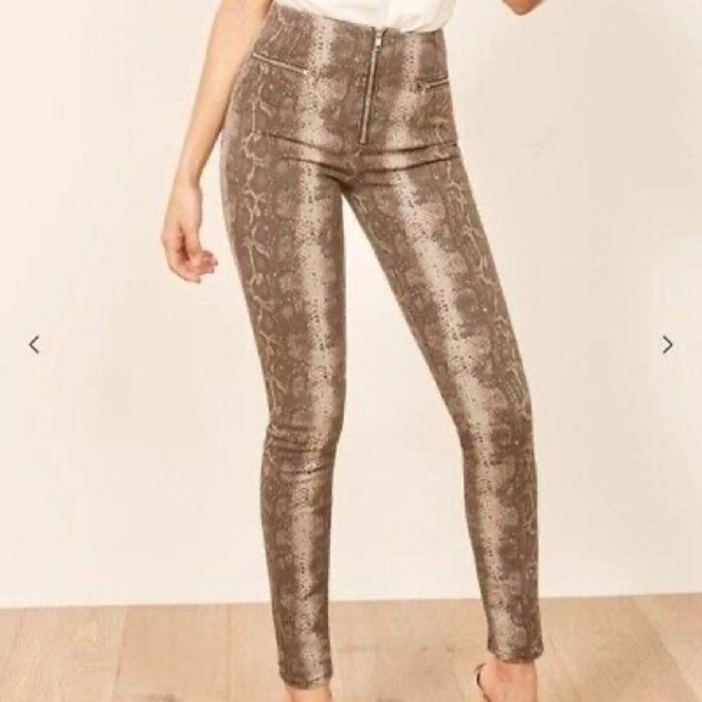 Reformation High-Rise Jeans Size 28